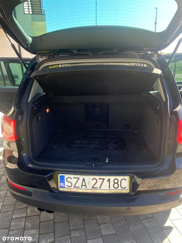 Volkswagen Tiguan - 10