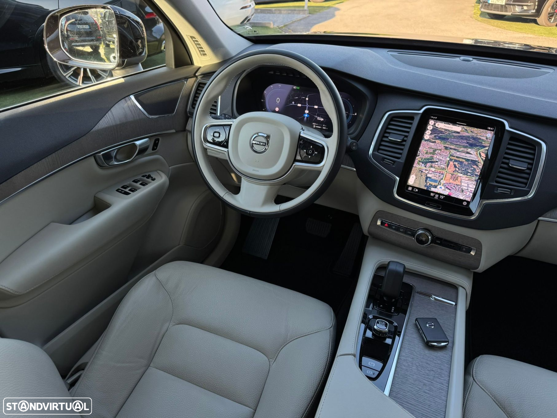 Volvo XC 90 2.0 T8 PHEV Core AWD - 28