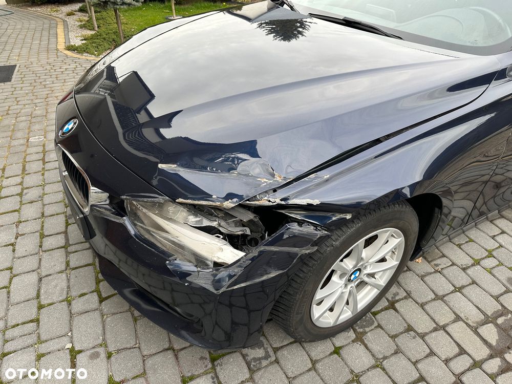 BMW Seria 3 320d - 6