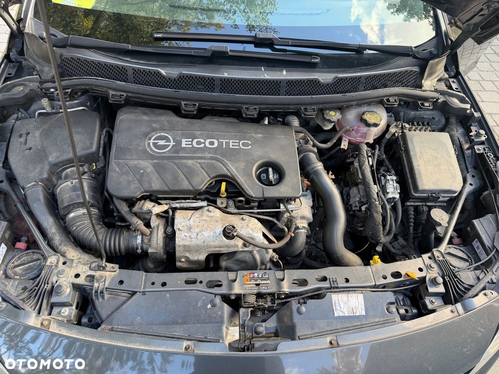 Opel Astra 1.6 CDTI Elite - 12