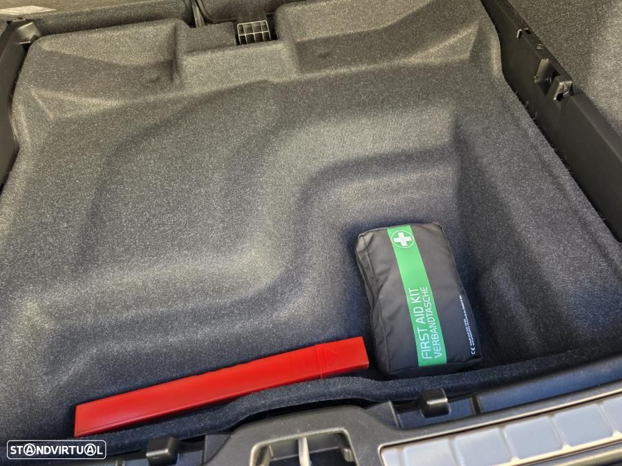 Volvo C40 Recharge Core - 16