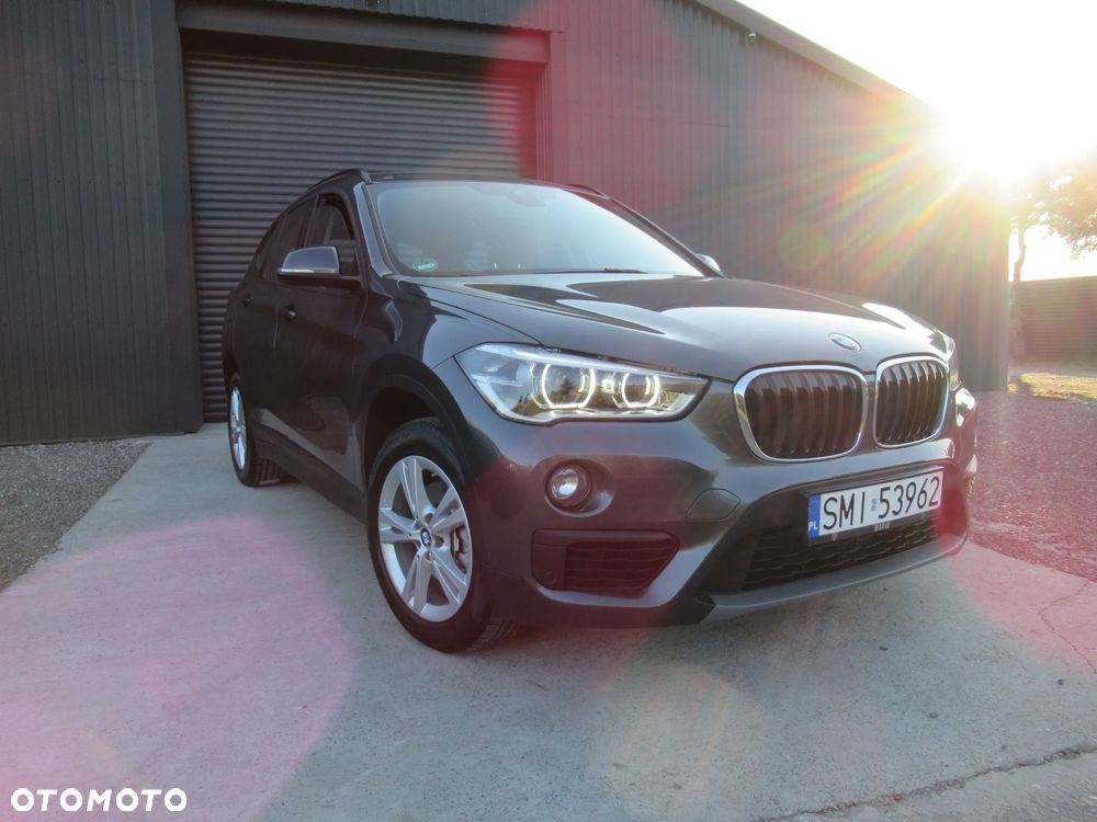 BMW X1 sDrive18i GPF - 2