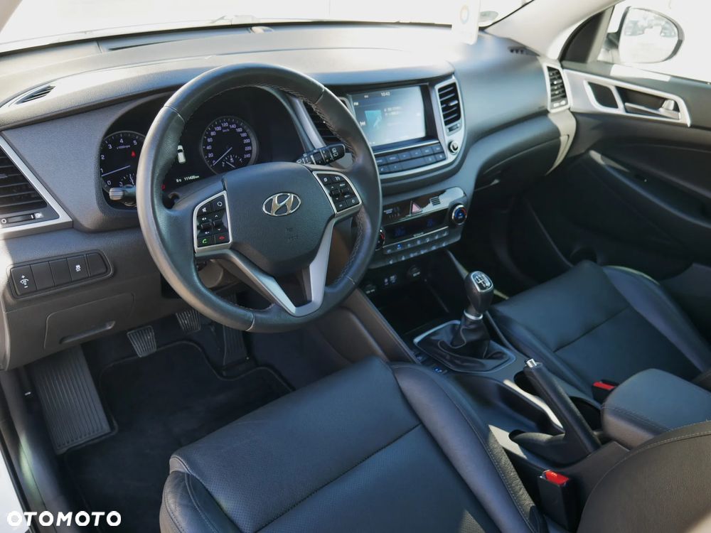 Hyundai Tucson 1.6 GDi 2WD Select - 22