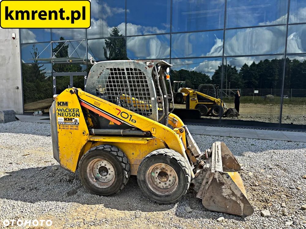 Wacker Neuson 701S MINI-ŁADOWARKA 2013R | BOBCAT S100, S130, 753, WACKER NEUSON WL25, WACKER NEUSON WL30, BOBCAT L23, BOBCAT L28, BOBCAT L35, BOBCAT S70, BOBCAT S450, BOBCAT S510, BOBCAT S530, AVANT 528, AVANT 530 - 4