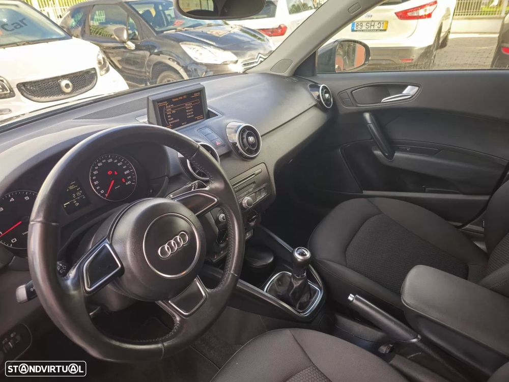 Audi A1 Sportback 1.2 TFSi S-line - 8