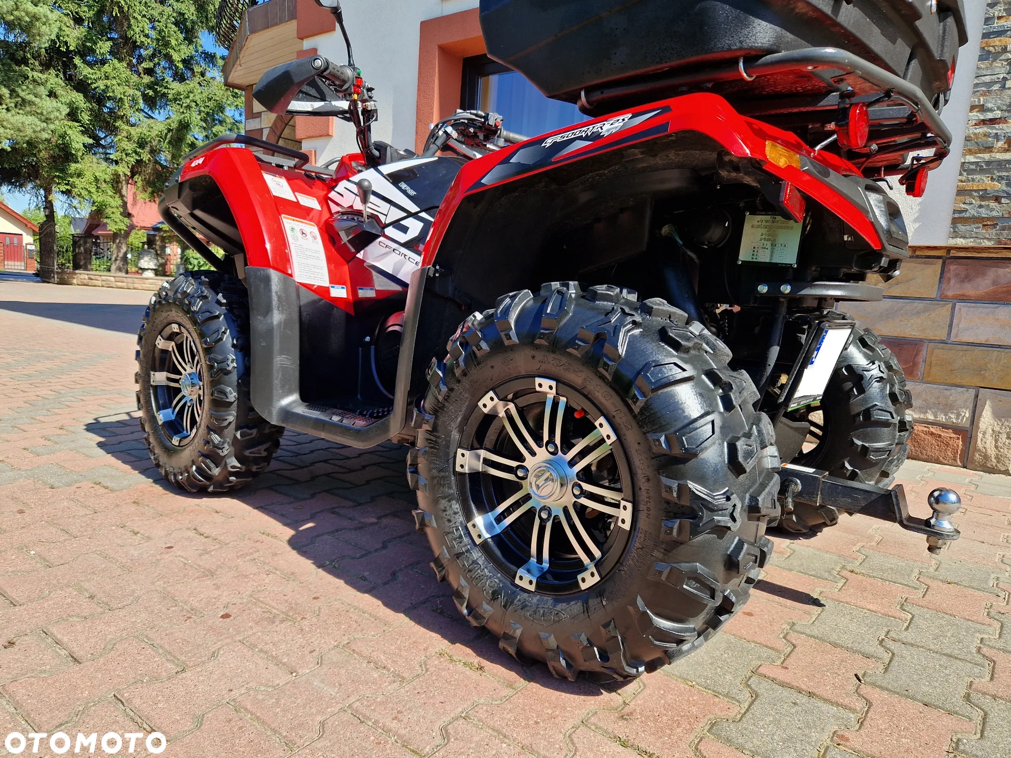 CFMoto 300NK