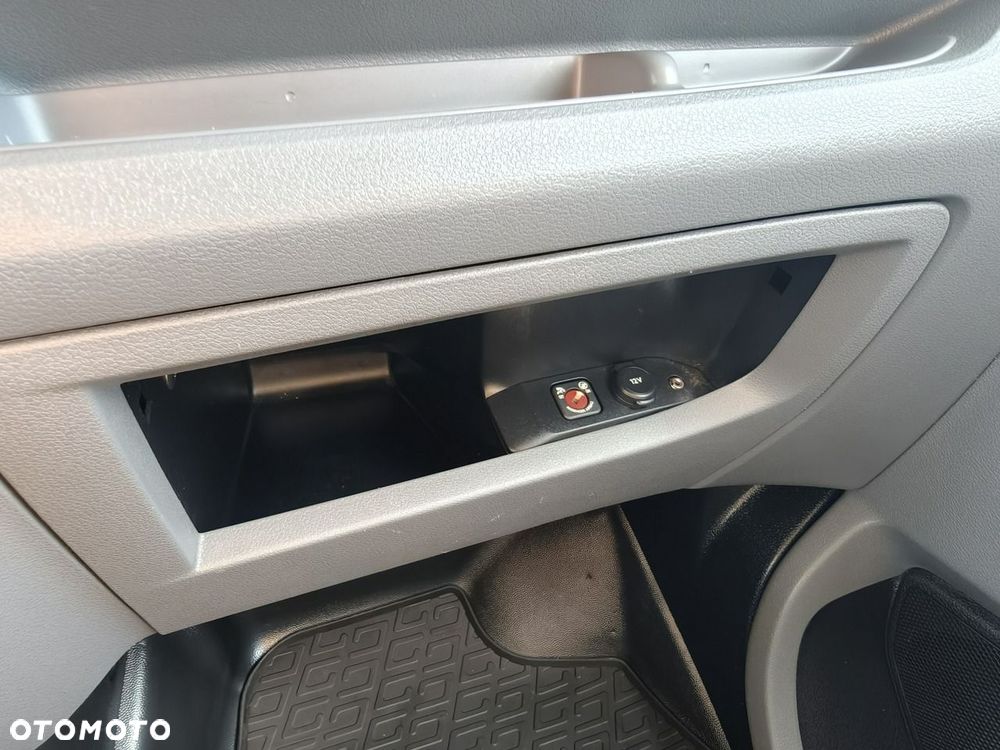 Peugeot Expert - 27