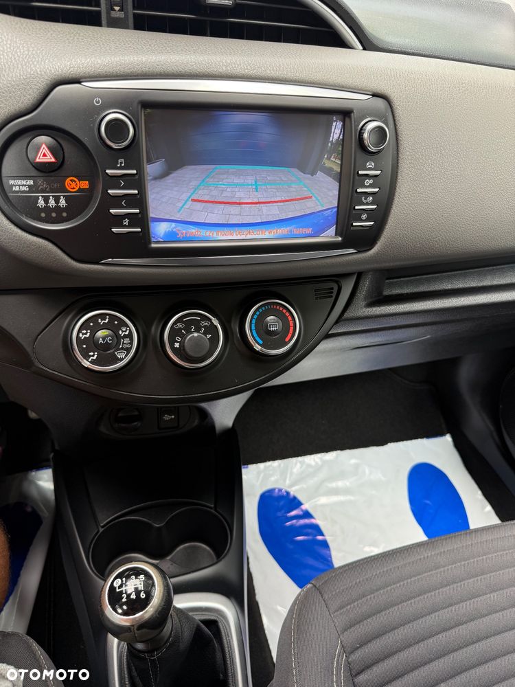 Toyota Yaris 1.5 Active - 19