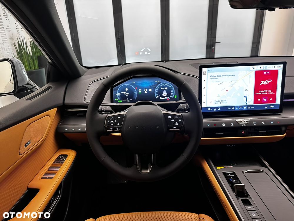 Lexus ES - 11
