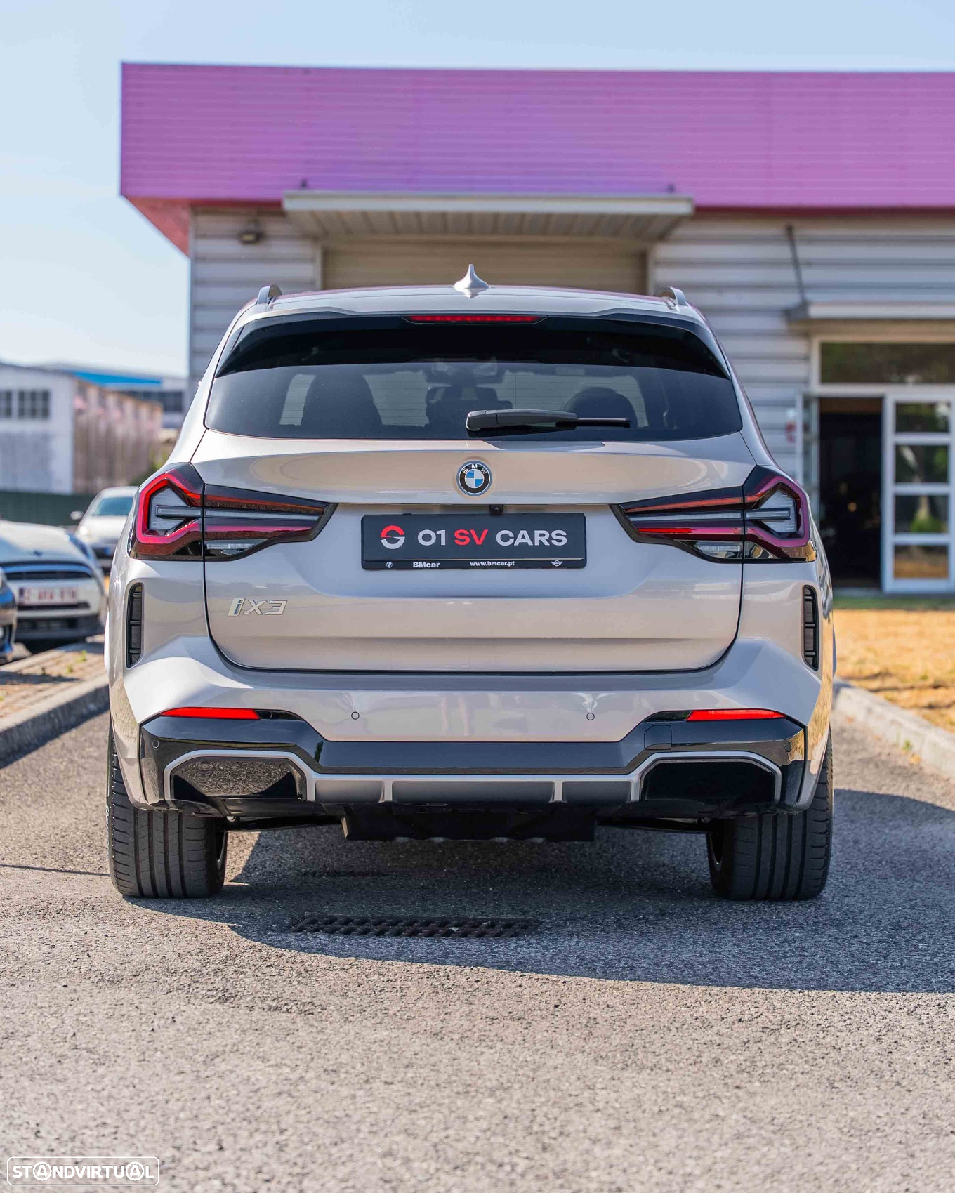 BMW iX3 M Sport Impressive - 4
