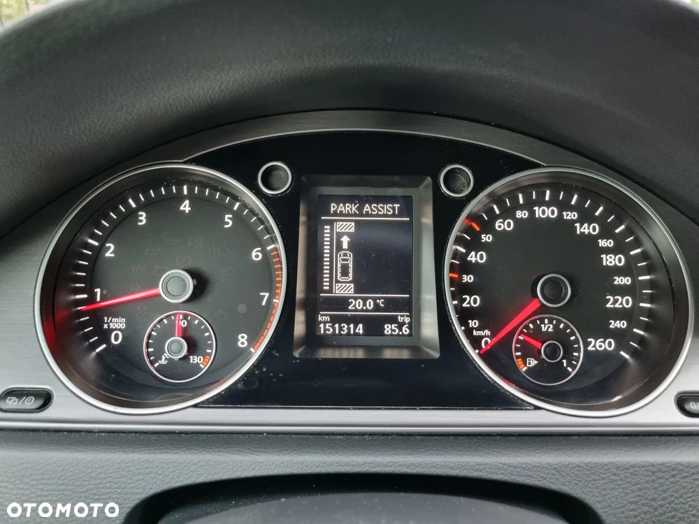 Volkswagen Passat 1.8 TSI Comfortline - 13