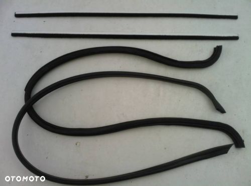 MERCEDES W108 W114 W115 W123 USZCZELKI SZYBERDACH