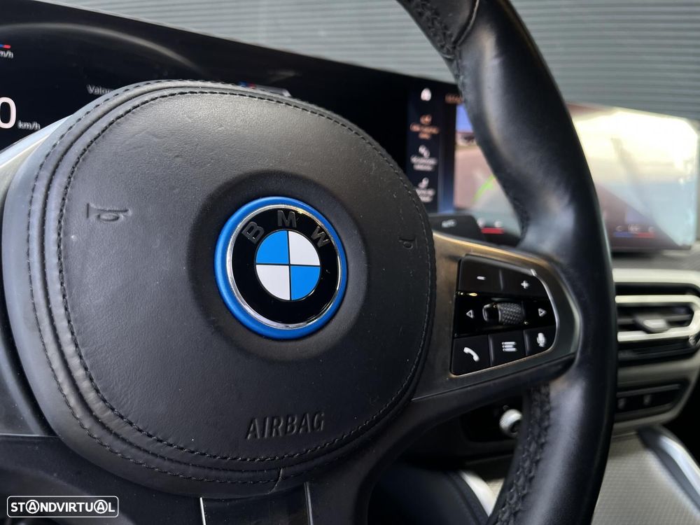 BMW i4 eDrive40 Pack Desportivo M - 20