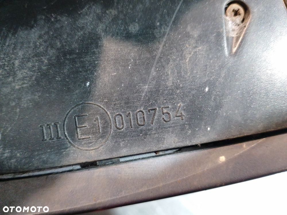 LUSTERKO PRAWE AUDI A3 8P 010754  LY7H - 3