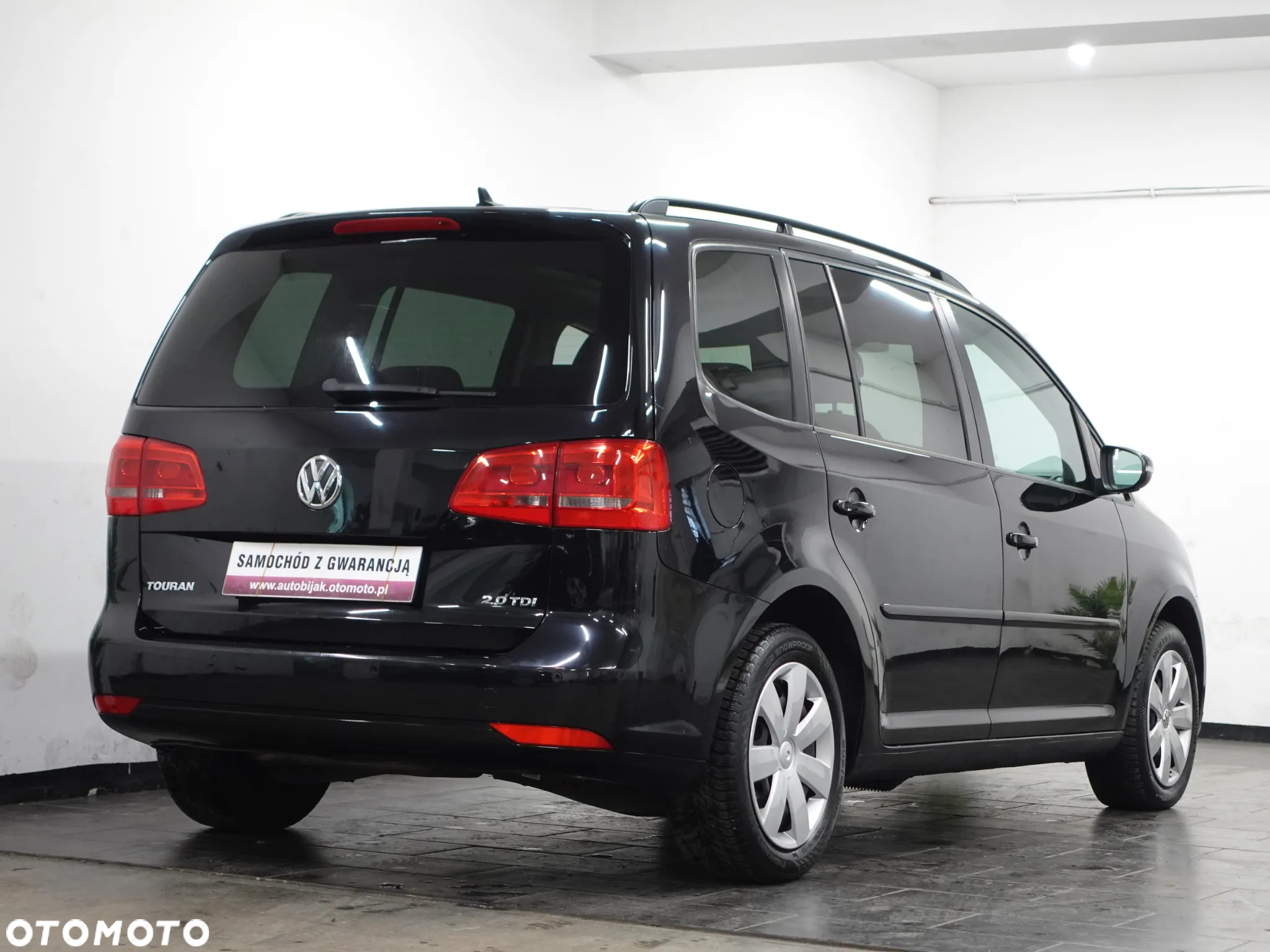 Volkswagen Touran 2.0 TDI DPF Comfortline - 9