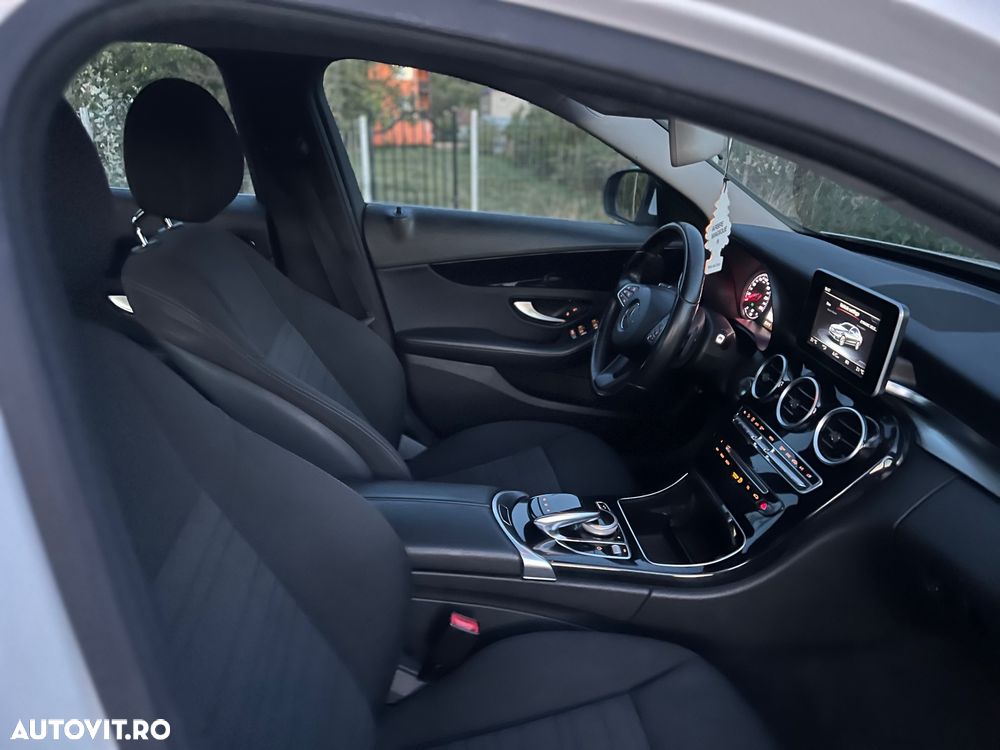 Mercedes-Benz C 2015 photo 5