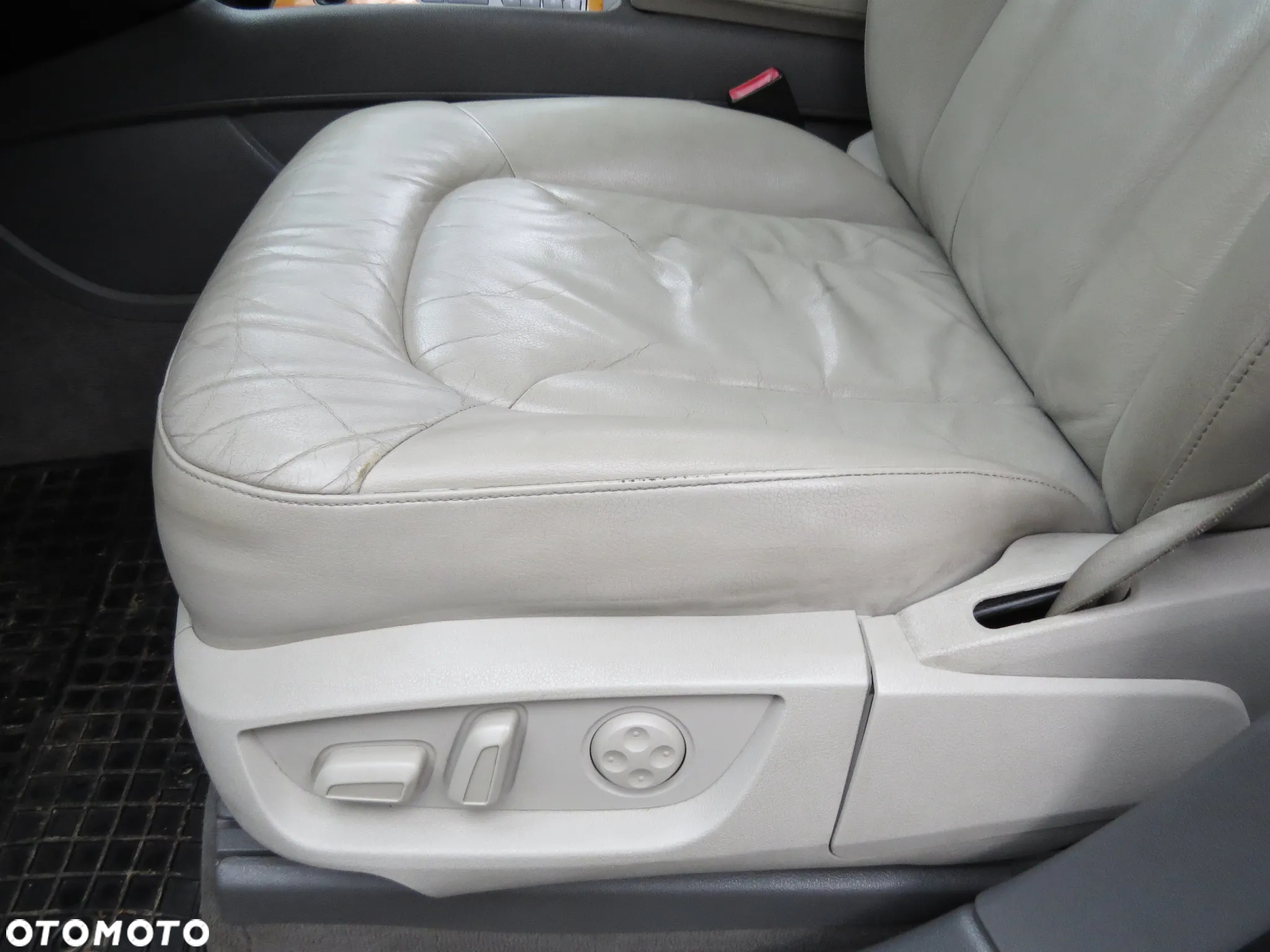 AUDI Q7 4L LAKIER LY7G 3.6 FSI BHK NA CZĘŚCI - 32