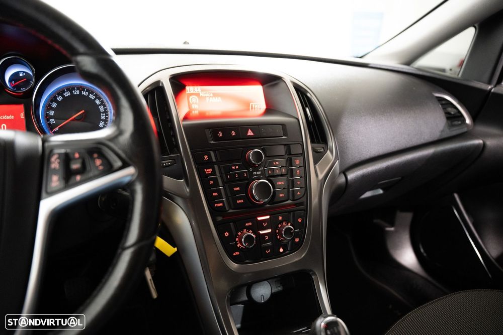 Opel Astra 1.4 Enjoy - 17