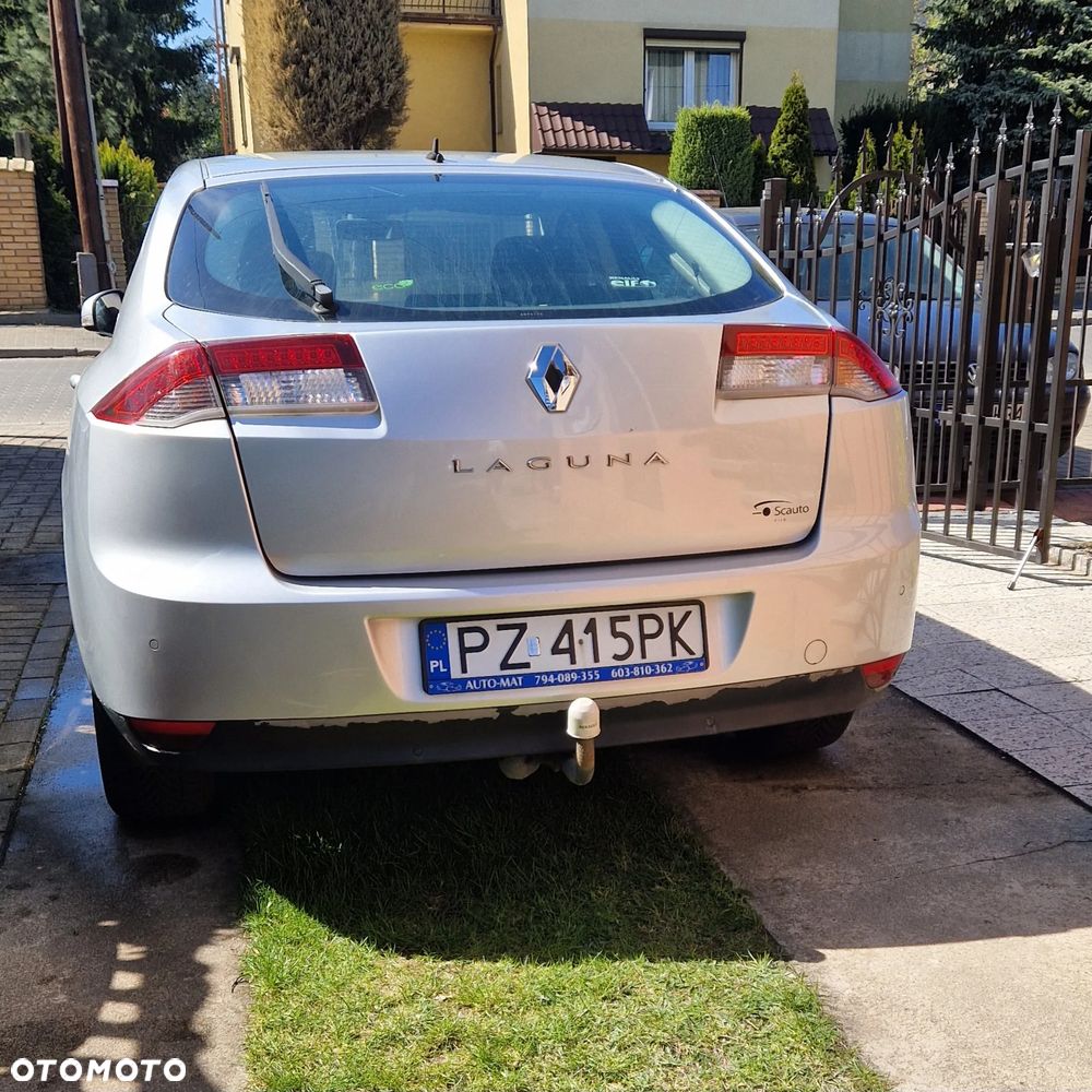 Renault Laguna - 3