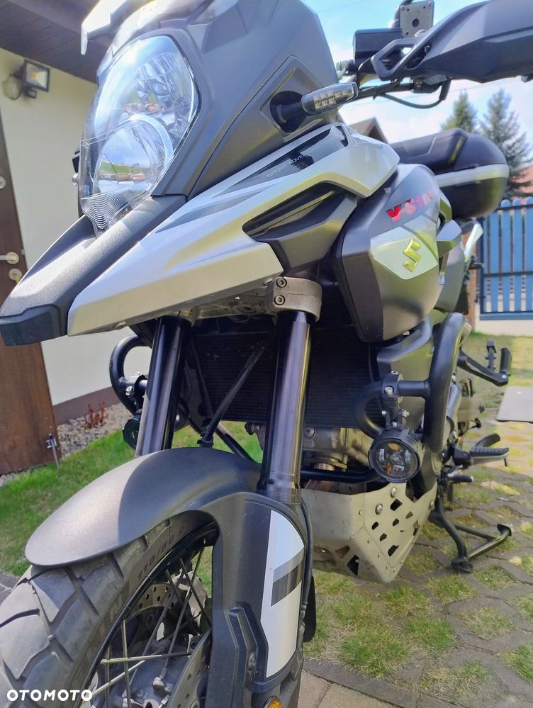 Suzuki DL - 12