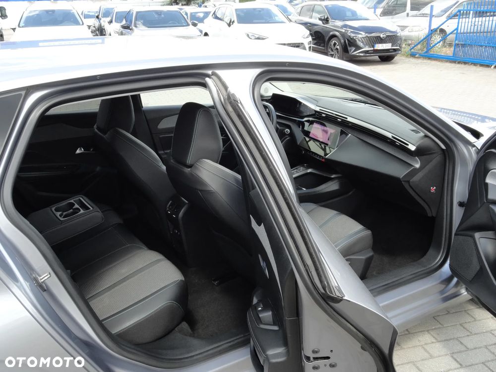 Peugeot 308 BlueHDi 130 EAT8 Stop & Start Allure Pack - 10