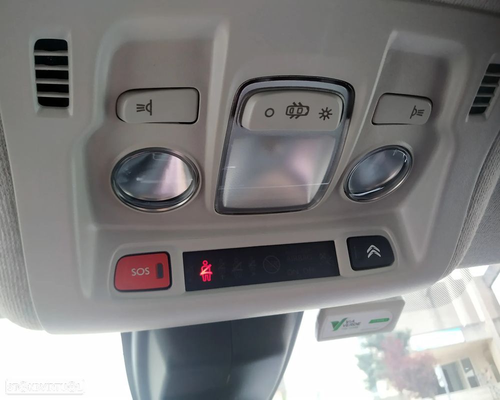 Citroën C3 1.2 PureTech Shine - 19
