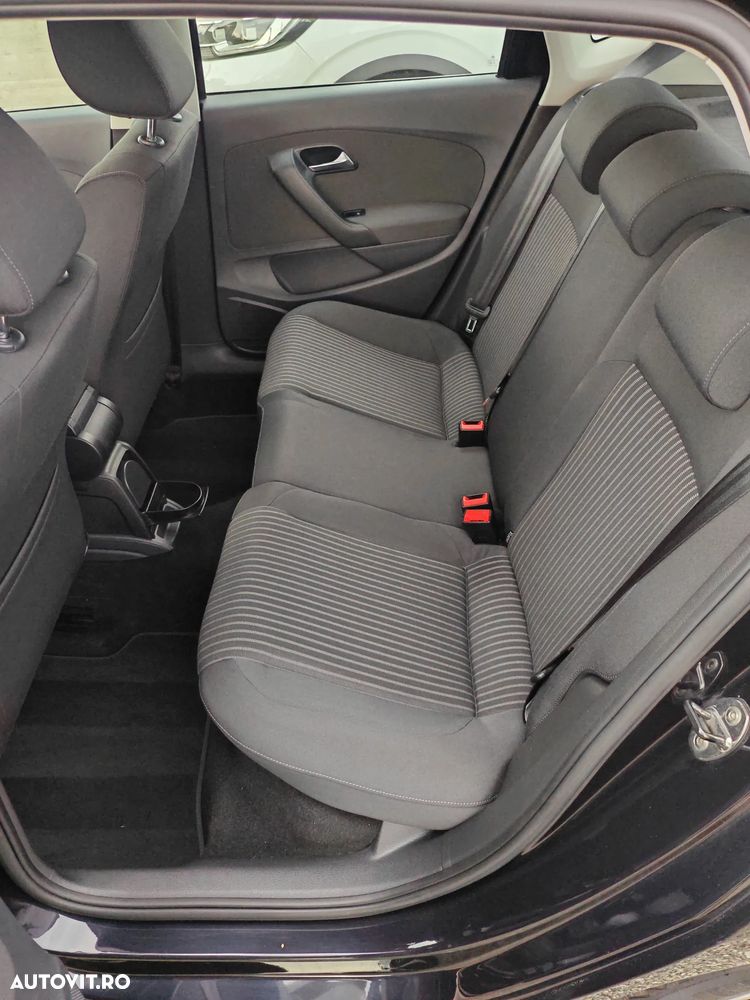 Volkswagen Polo 1.6 TDI CR DPF Highline - 26