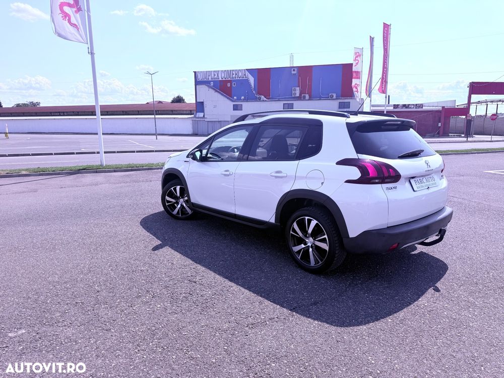 Peugeot 2008 1.2 PureTech Turbo EAT6 S&S GT-Line - 6