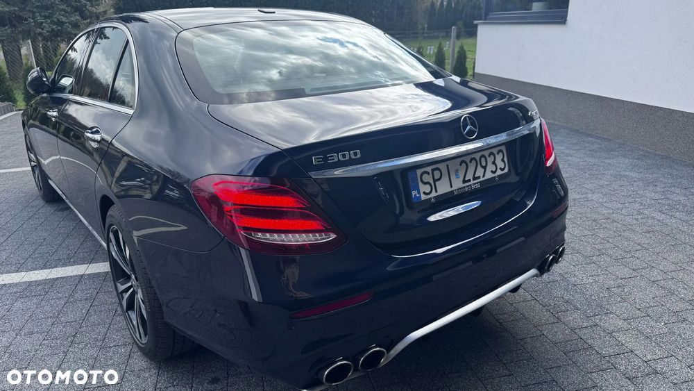 Mercedes-Benz Klasa E - 13