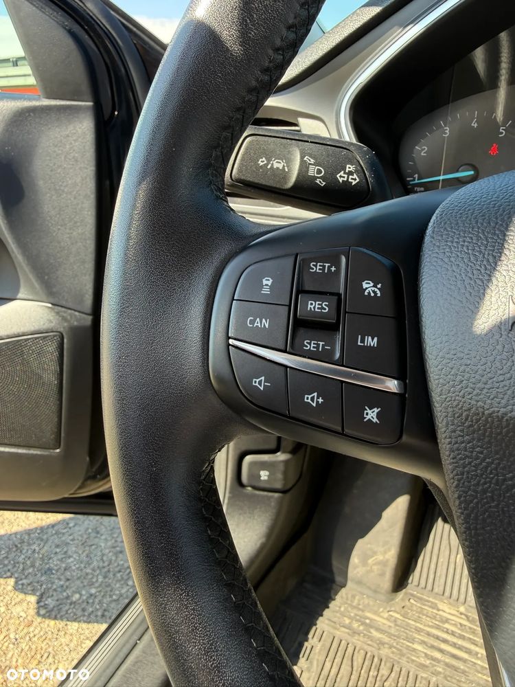 Ford Focus 1.5 EcoBoost Titanium Business - 12