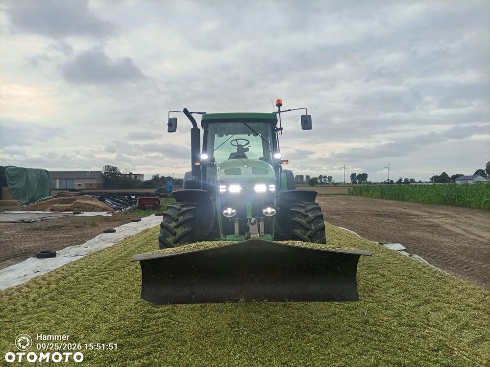 John Deere 7820 - 5