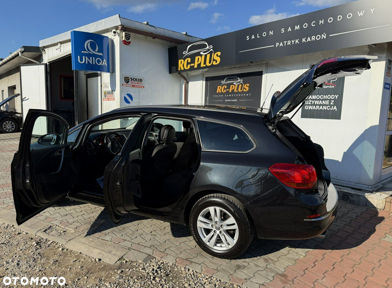 Opel Astra 1.4 Turbo Sports Tourer 150 Jahre - 10