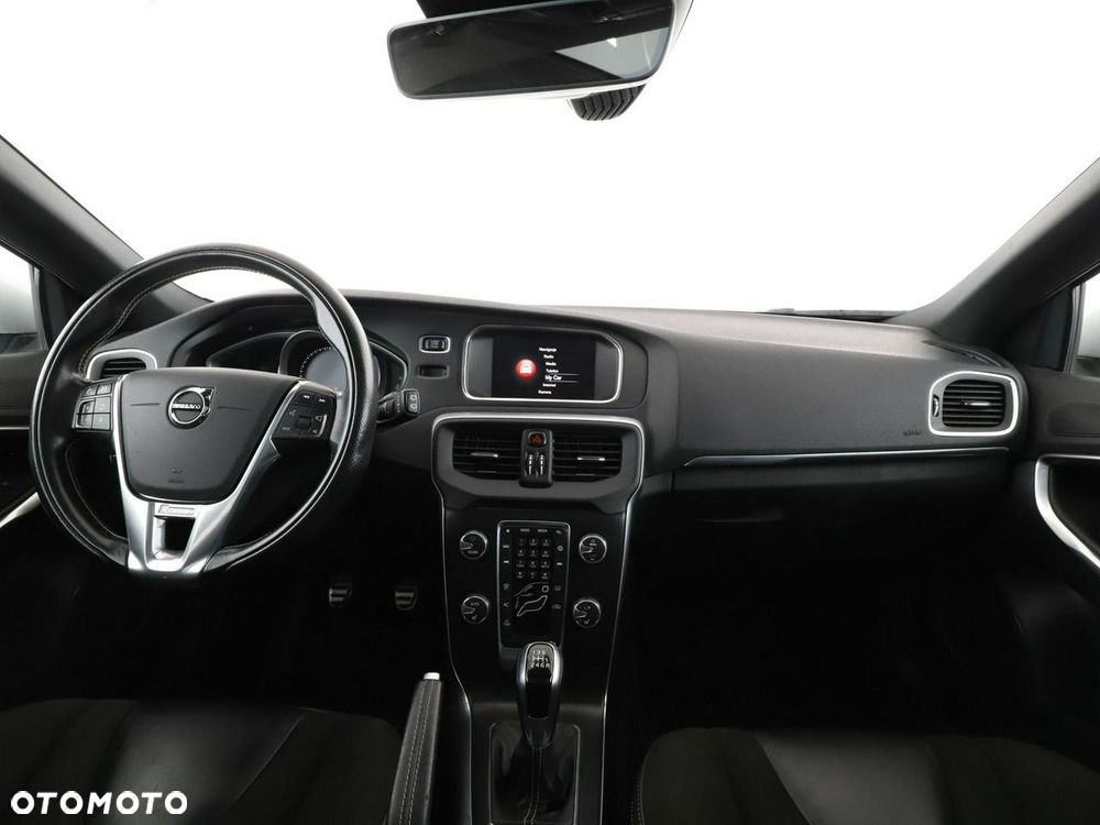 Volvo V40 T3 RDesign - 16