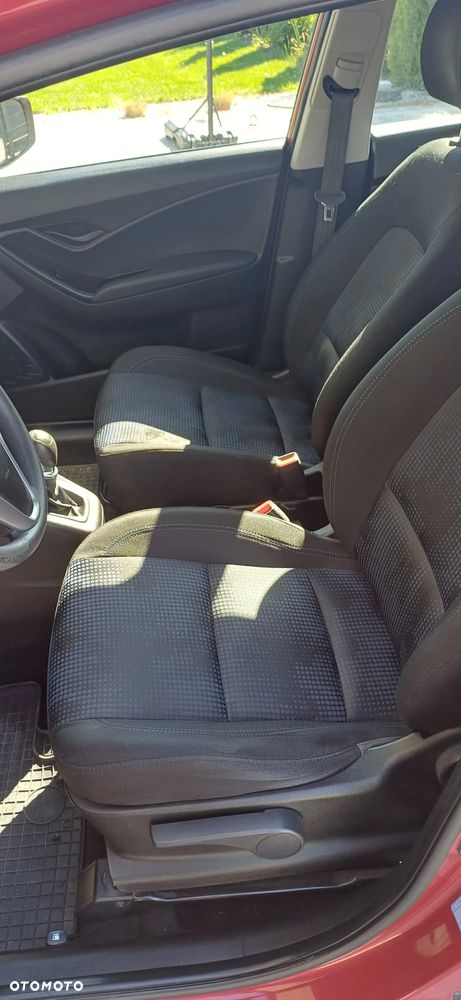 Hyundai ix20 1.6 Classic + - 16