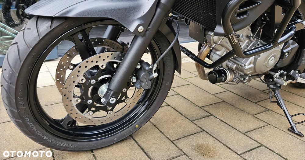 Suzuki V-STROM - 3
