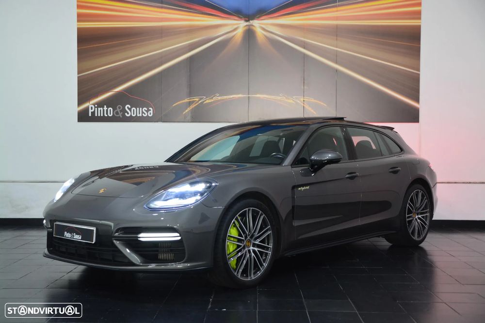 Porsche Panamera Sport Turismo Turbo S E-Hybrid - 3