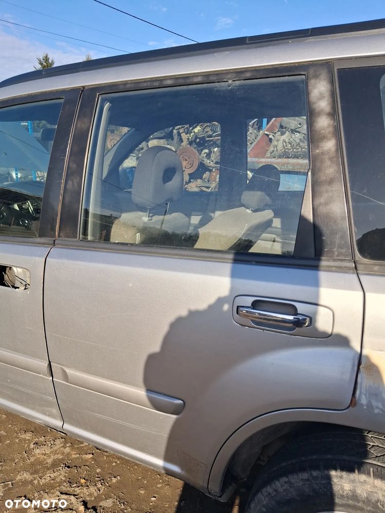 Nissan x-trail 06 drzwi lewy tyl - 3