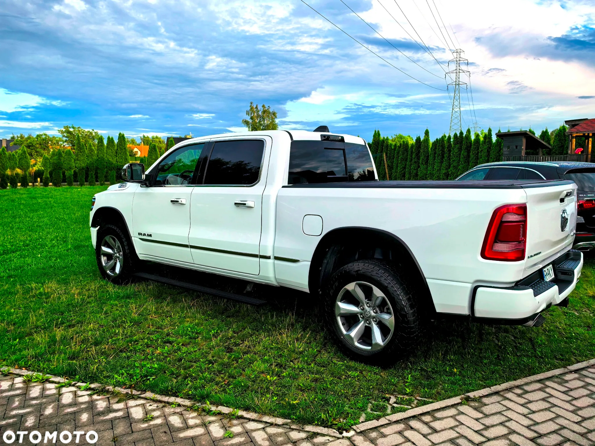 Dodge RAM - 25