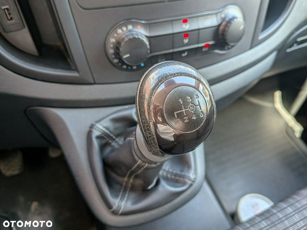 Mercedes-Benz Vito - 11
