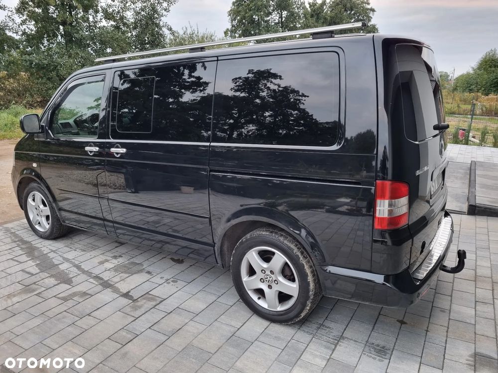 Volkswagen Multivan - 5