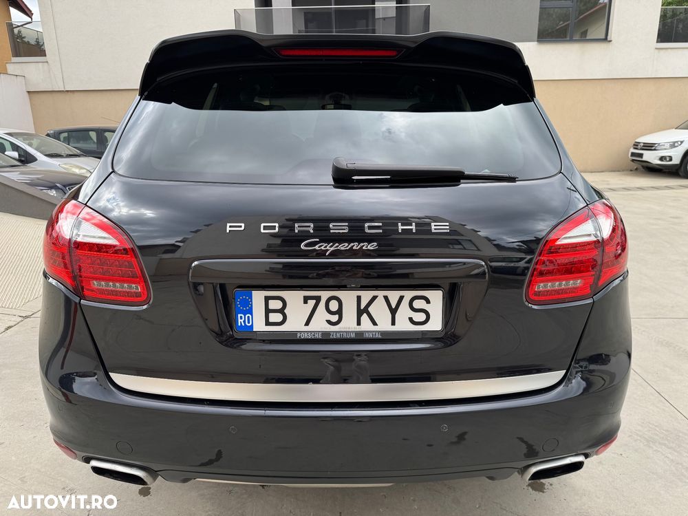 Porsche Cayenne - 6