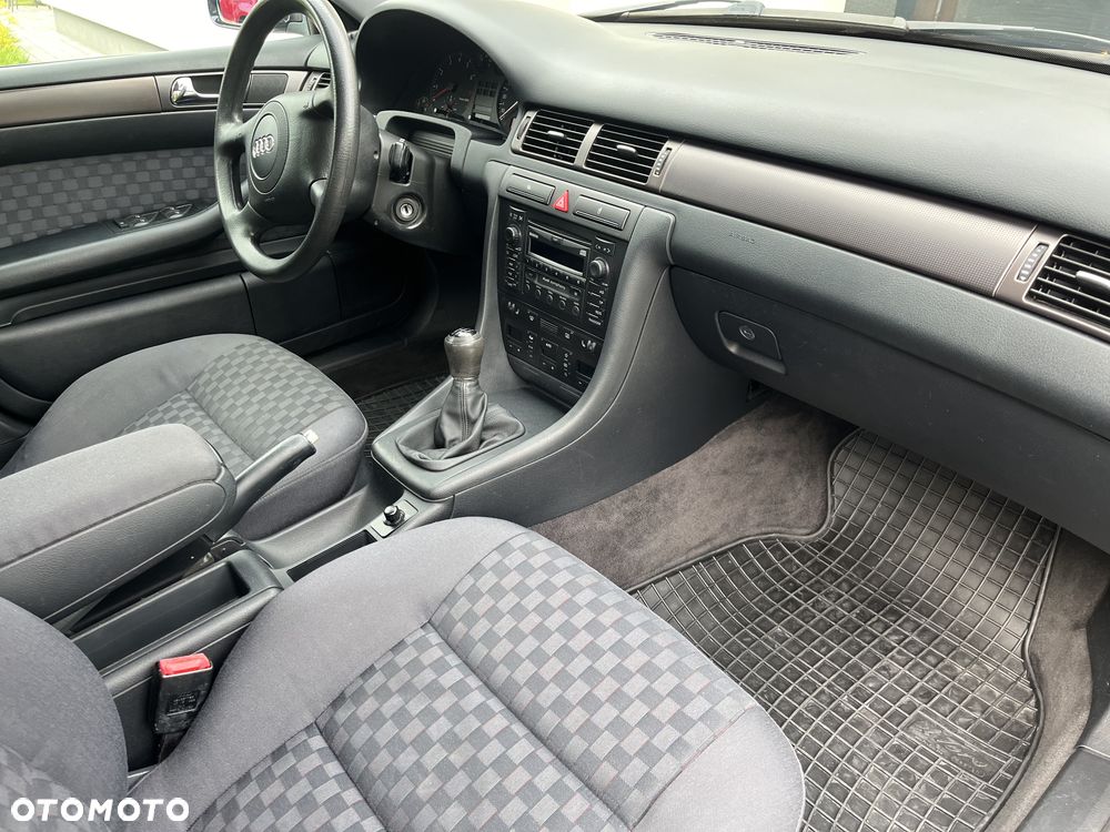 Audi A6 Limousine - 4