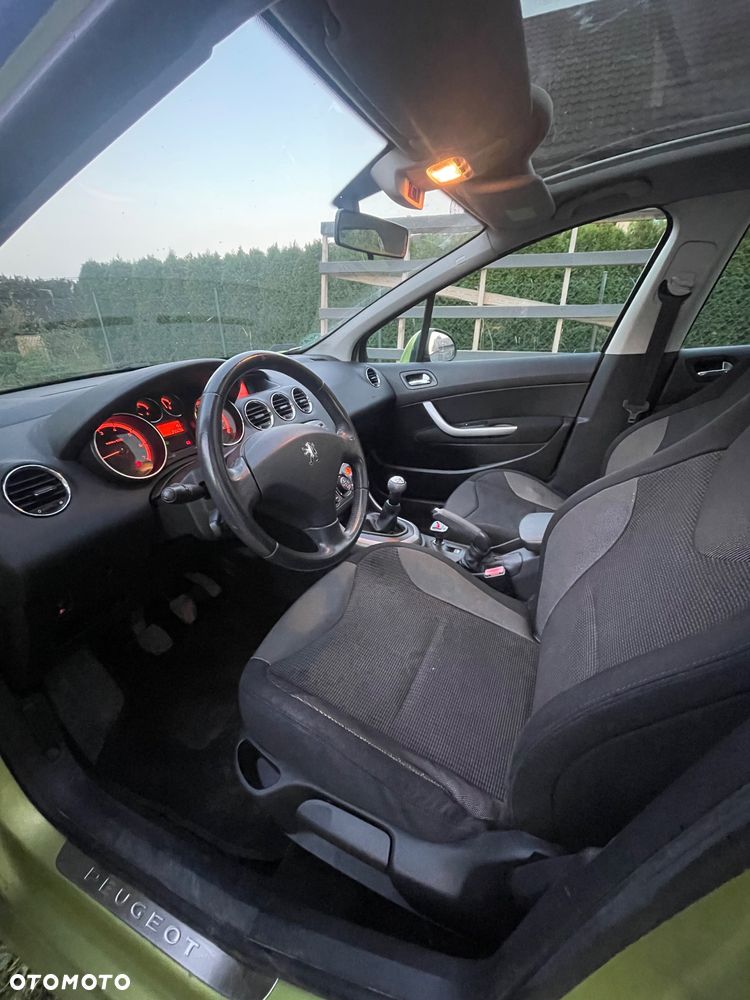 Peugeot 308 - 6