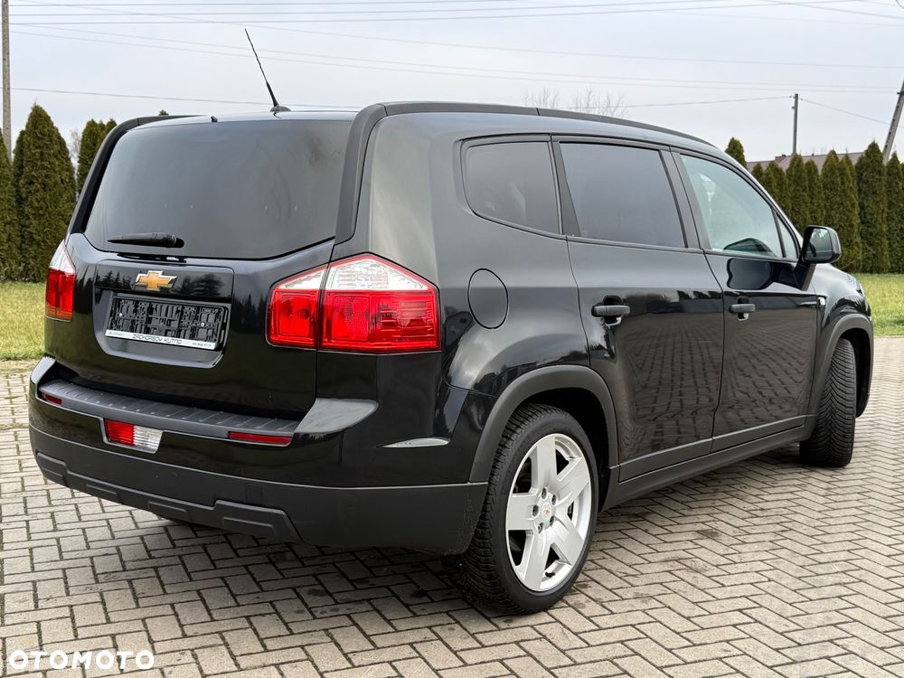 Chevrolet Orlando - 12