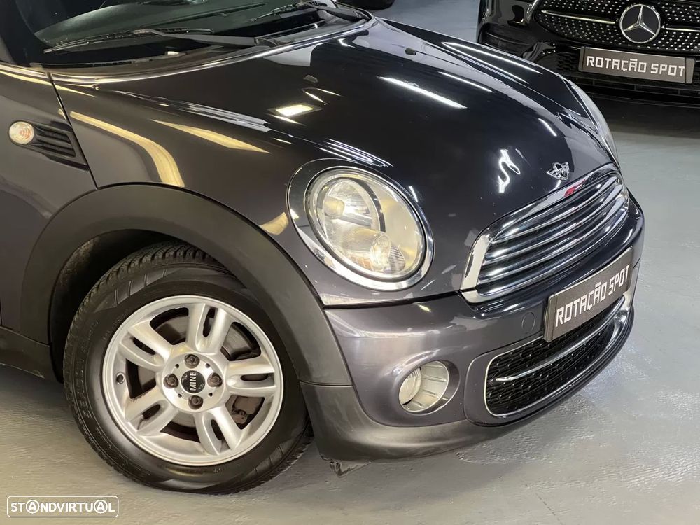 MINI 3 Portas Cooper D - 39