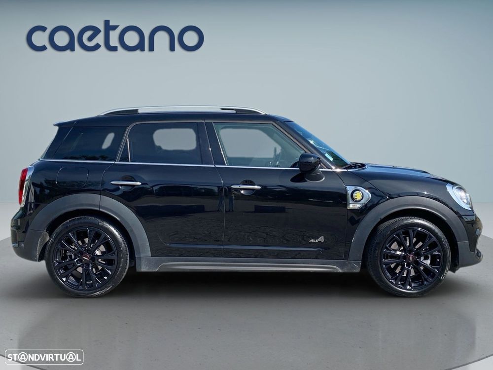 MINI Countryman Cooper SE ALL4 JCW Auto - 21