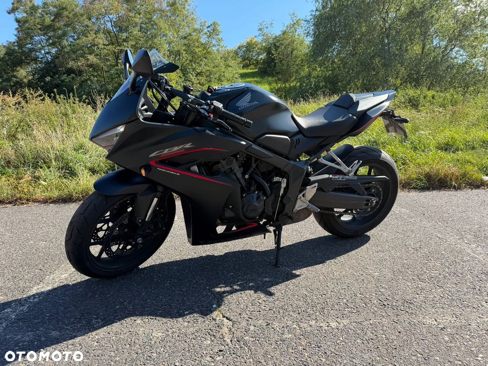 Honda CBR - 14