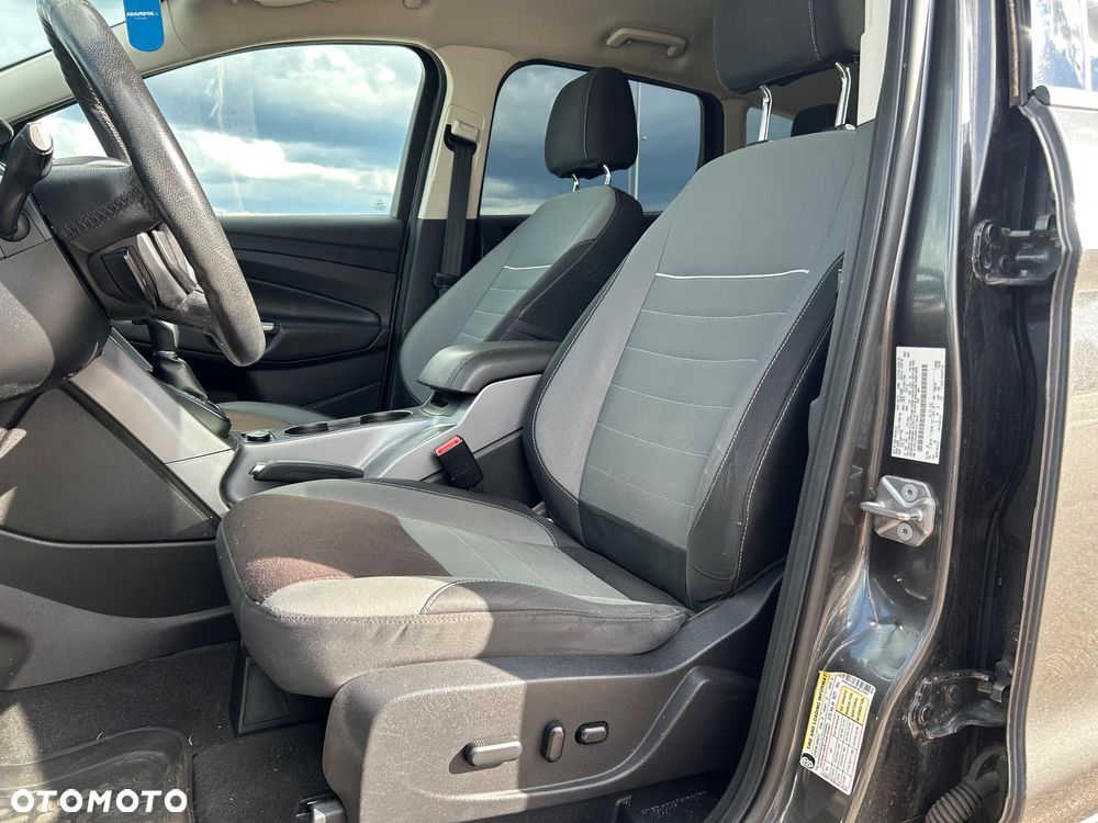Ford Escape 2.0 EcoBoost FWD Titanium - 9