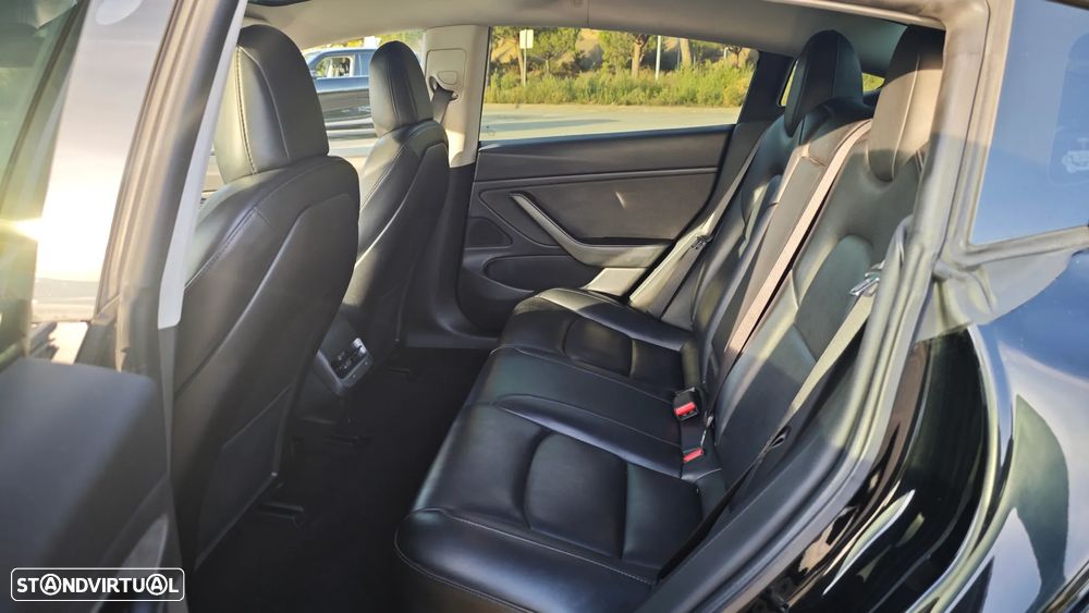 Tesla Model 3 Long-Range Dual Motor AWD - 19