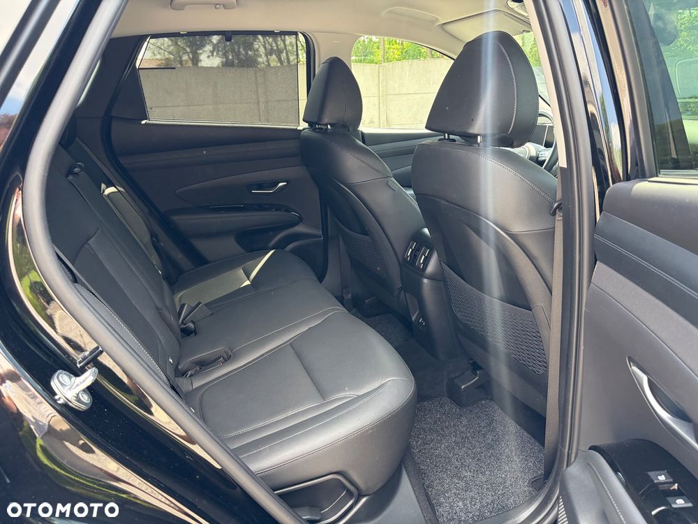 Hyundai Tucson 1.6 CRDi 48V-Hybrid 4WD DCT Prime - 32